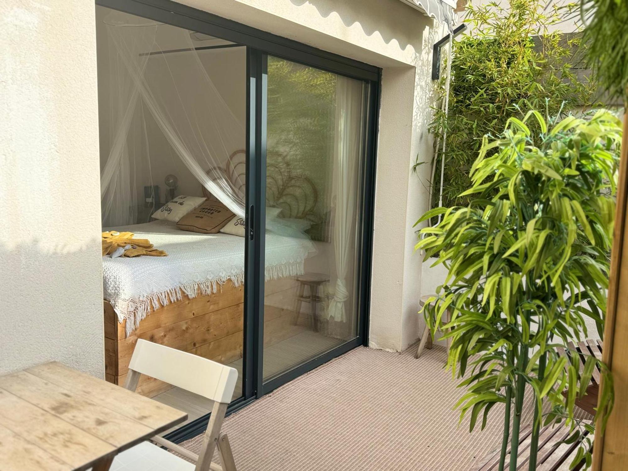 Le Cocon De Sissy Hotel Saintes-Maries-de-la-Mer Eksteriør billede